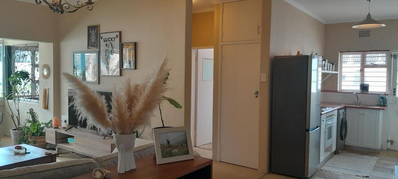 To Let 1 Bedroom Property for Rent in Newlands Western Cape